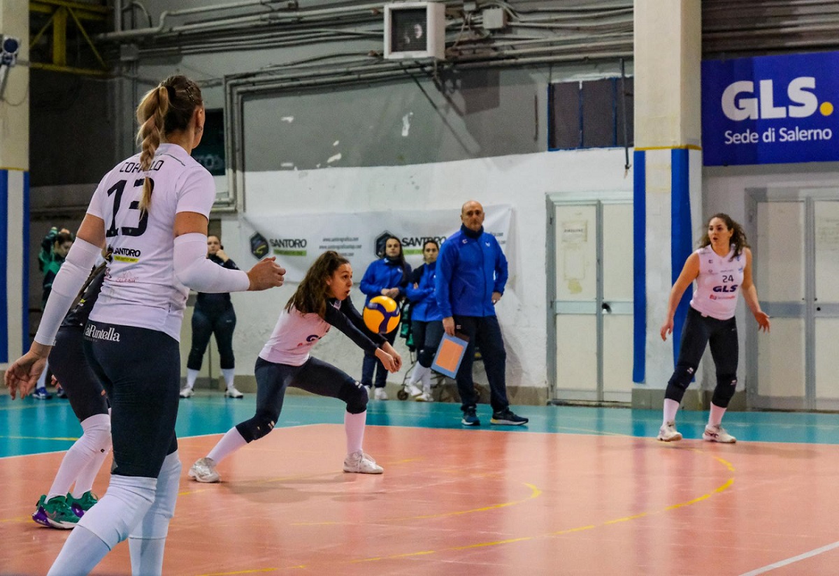 La GLS Salerno Guiscards Batte L Elisa Volley Pomigliano E Vola In